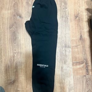 Essentials Sweatpants Large